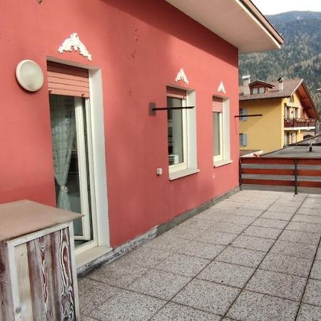Le Mongolfiere 2 Appartement Malè Buitenkant foto