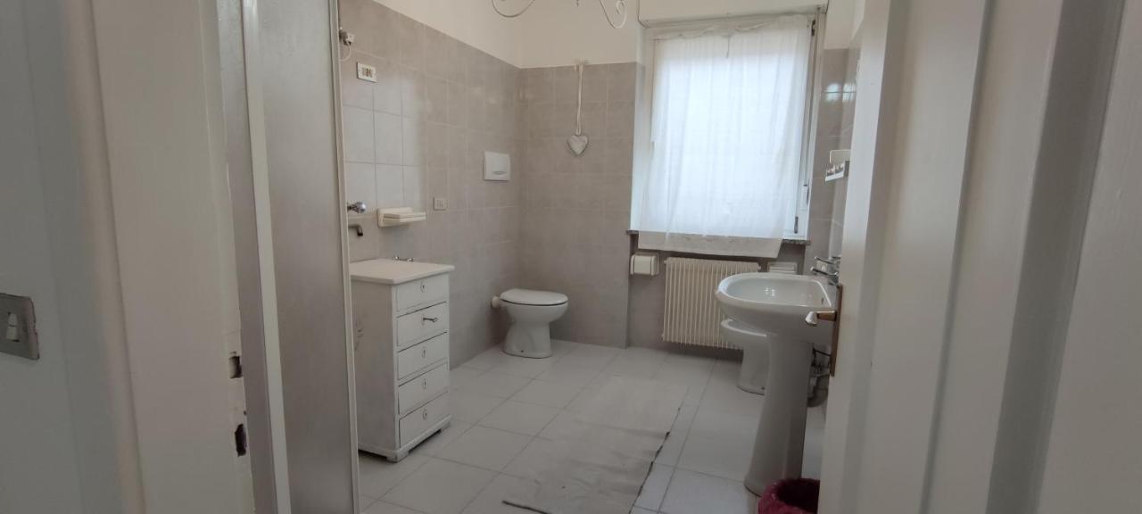 Le Mongolfiere 2 Appartement Malè Buitenkant foto